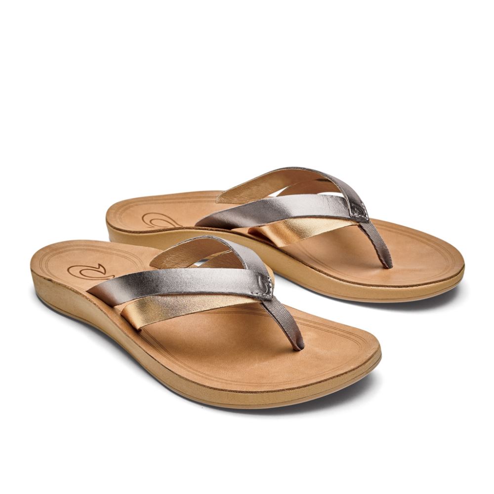 OluKai Kaekae - Silver / Golden Sand