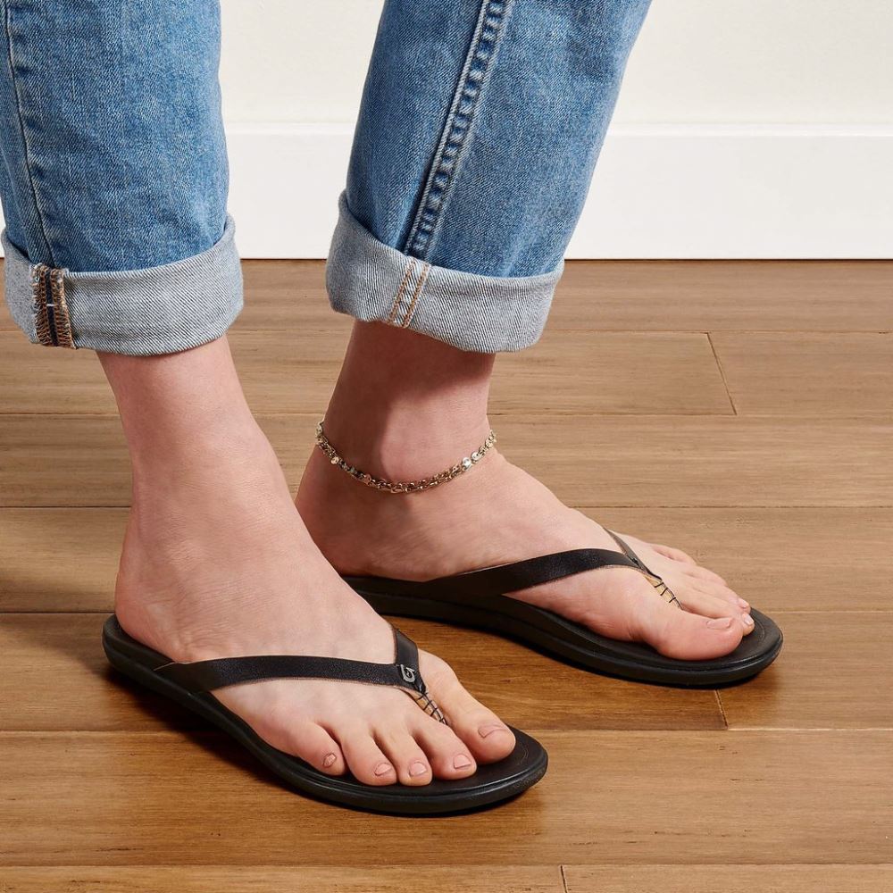 OluKai Ho'opio Leather - Onyx