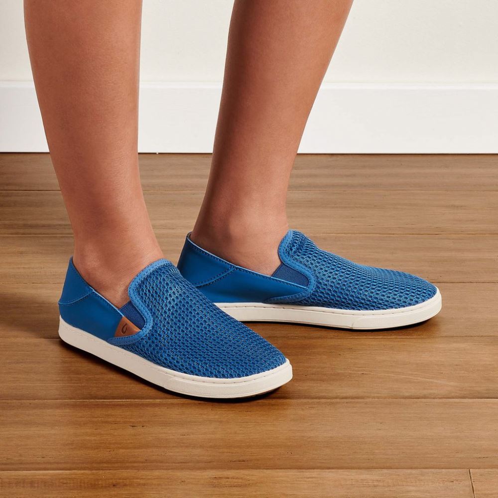 Pehuea Women's Sneakers - Coastal