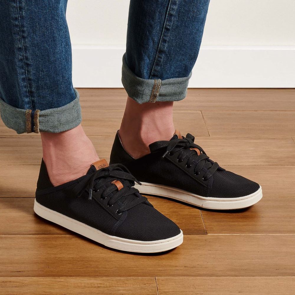 OluKai Pehuea Li Women's Sneakers - Black