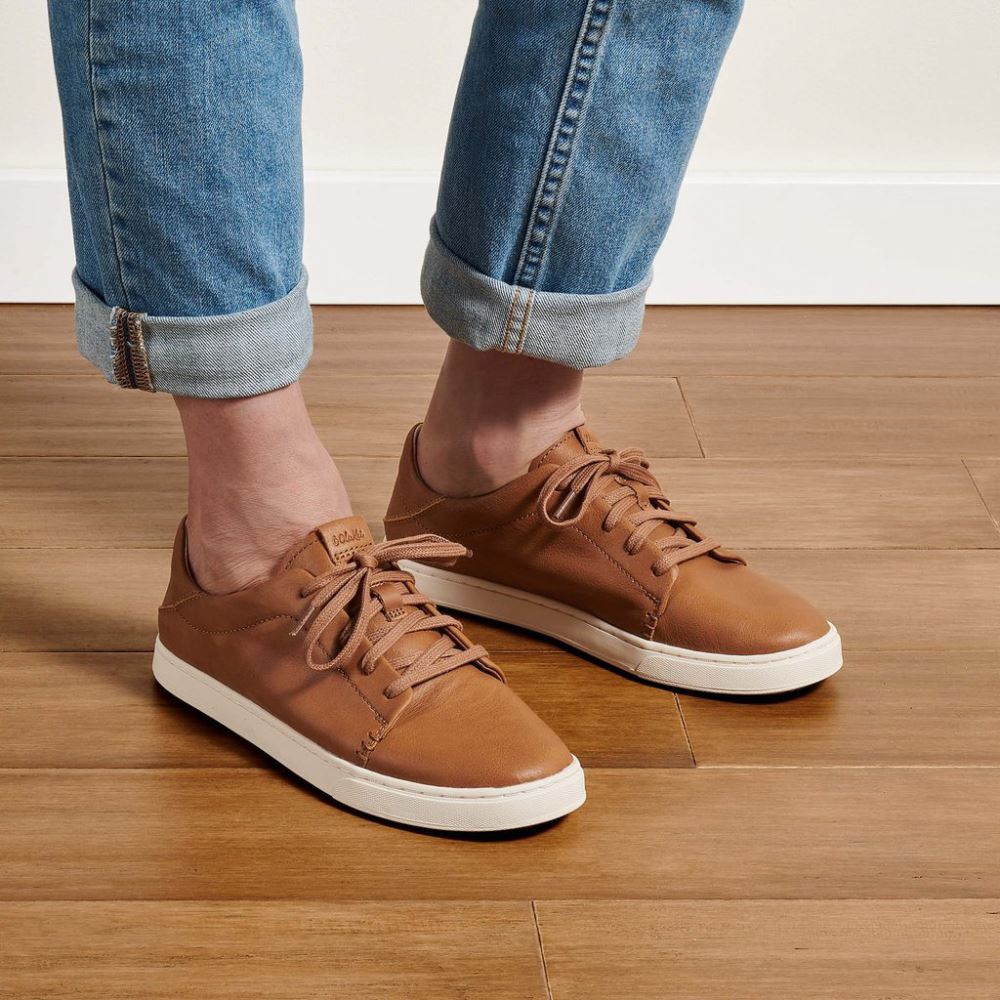 Pehuea Li 'Ili Women's Leather Sneakers - Tan