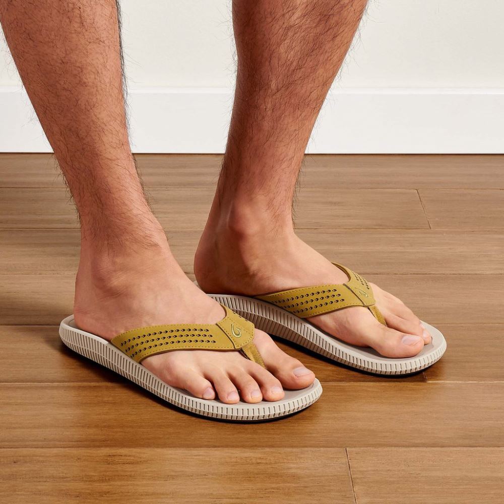 Ulele Men's Beach Sandals - Limu / Mineral Grey