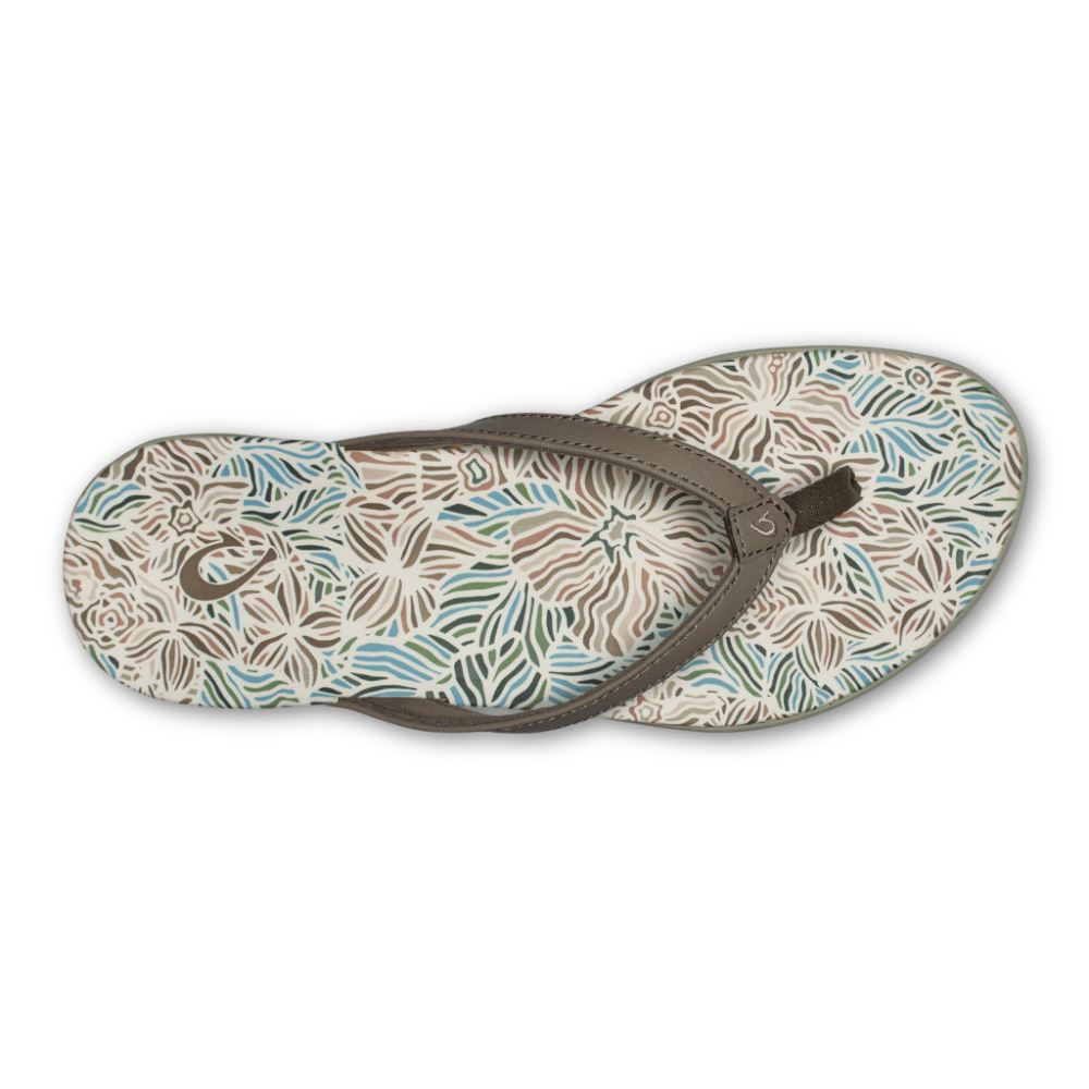 Ho'opio Hau Women's Beach Sandals - Warm Taupe / Hua